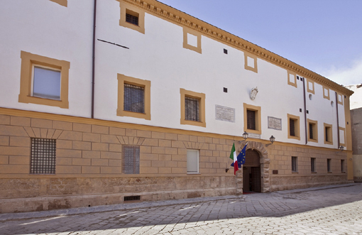 L’arte dei pupi in vetrina a Palazzo Branciforte di Palermo